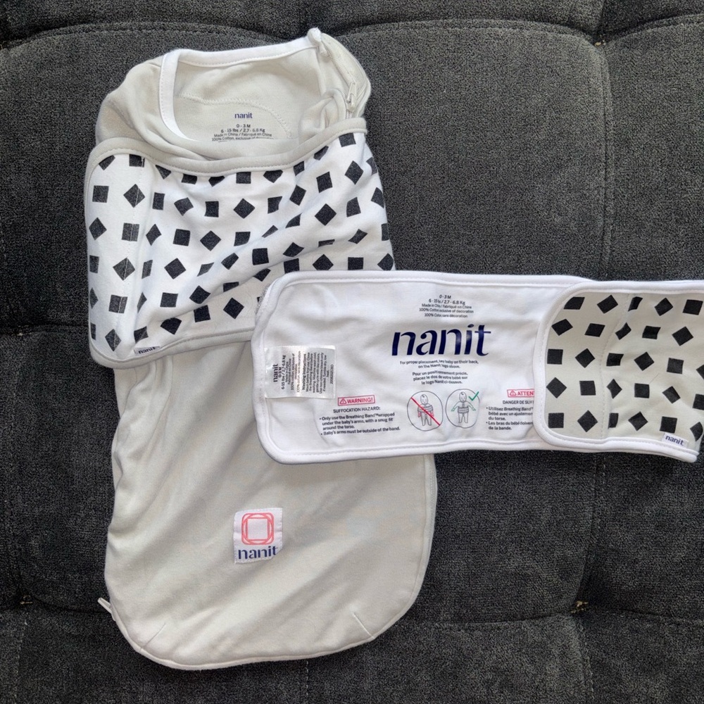 Nanit Swaddle and Breathing Band - White with Black Pattern